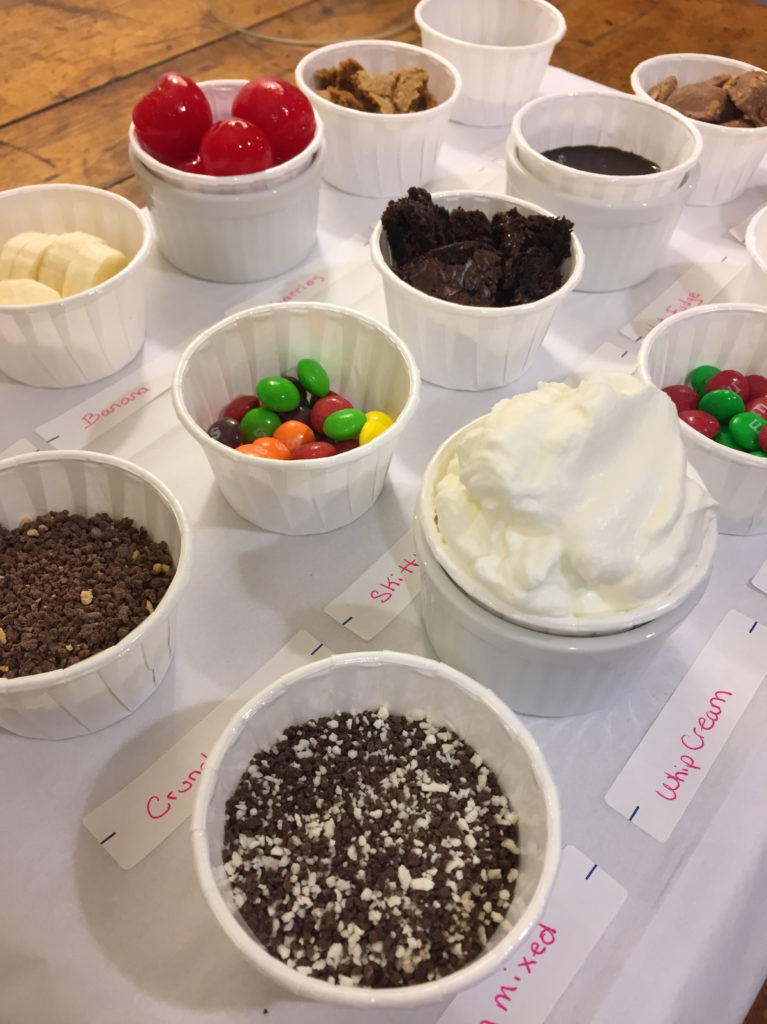 The Ultimate Sundae Party The Creative Eats 